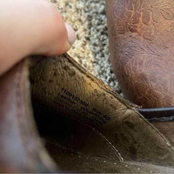Dansko BROWN FLORAL TOOLED CLOG - Picture 13 of 16